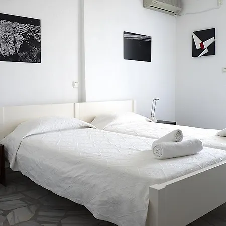 Bed & Breakfast Agrikia