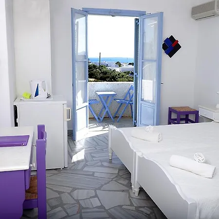 Bed & Breakfast Agrikia *